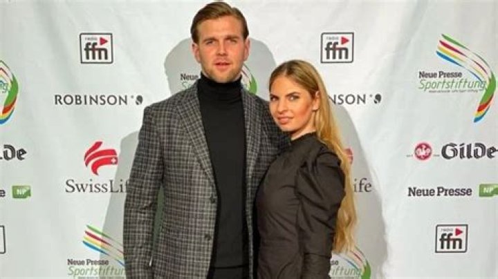 
Niclas Fullkrug Height, Weight, Net Worth, Age, Birthday, Wikipedia, Who, Instagram, Biography 