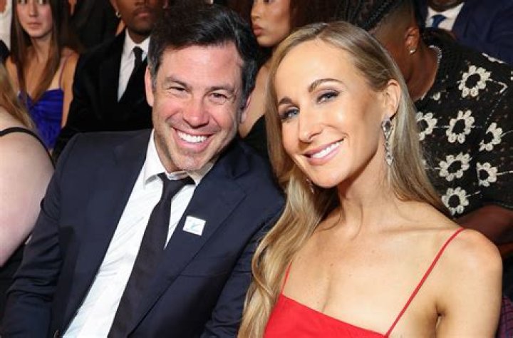 Nikki Glaser’s Height Means She Is Taller Than Her Boyfriend, Chris Convy!