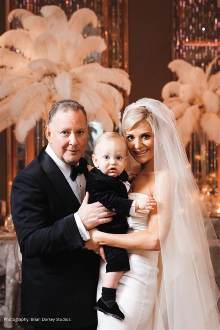 
Paul Kemsley’s Wife’s Wiki: Dorit Kemsley Age, Career, Net Worth, Wedding, House, Kids 