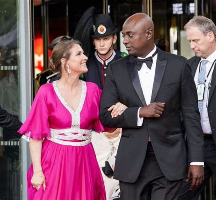 
Princess Martha Louise of Norway Celebrates Fiancé Durek’s Birthday After Giving Up Royal Role 