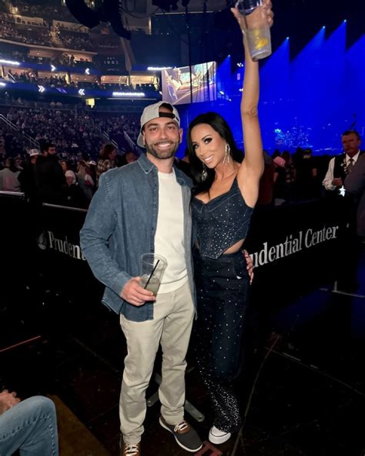 
Rachel Fuda Height, Weight, Net Worth, Age, Birthday, Wikipedia, Who, Nationality, Biography 