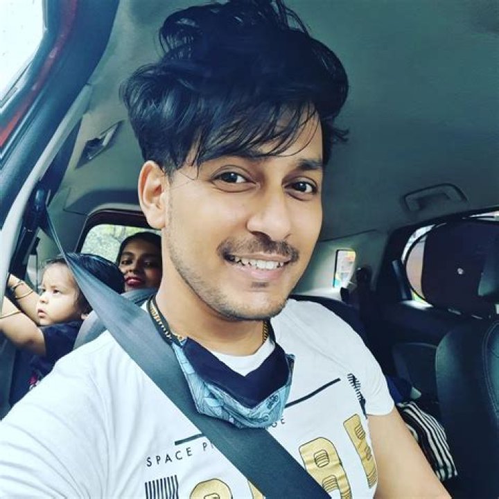 Raja Goswami Height, Weight, Net Worth, Age, Birthday, Wikipedia, Who, Instagram, Biography