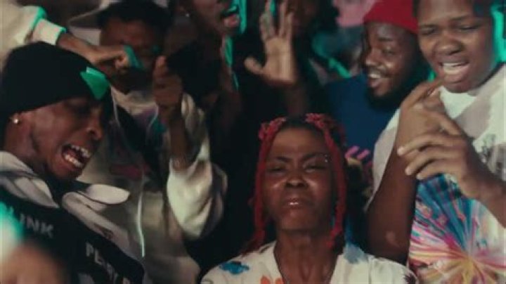 
Rapper, Candy Bleakz appreciates Wizkid for giving her N20m to shoot ‘Tikuku’ remix video 