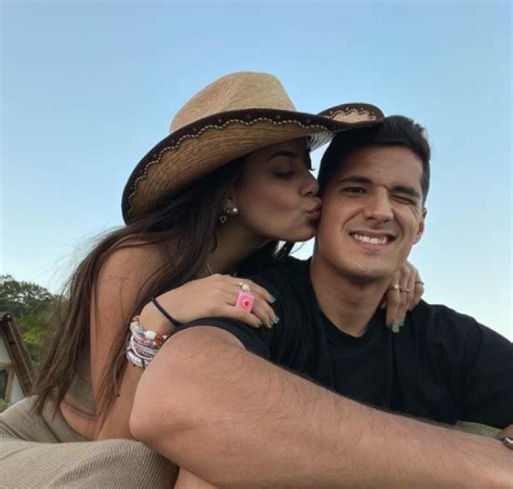 
Sabina Hidalgo Height, Weight, Net Worth, Age, Birthday, Wikipedia, Who, Nationality, Biography 