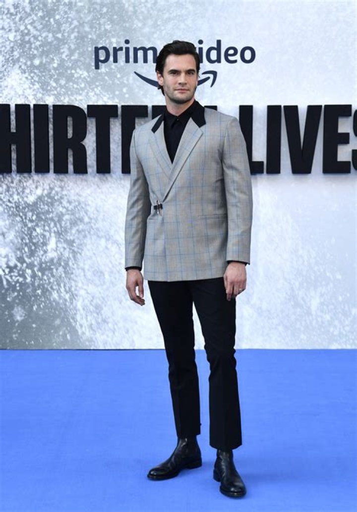 Samuel Bateman Height, Weight, Net Worth, Age, Birthday, Wikipedia, Who, Instagram, Biography