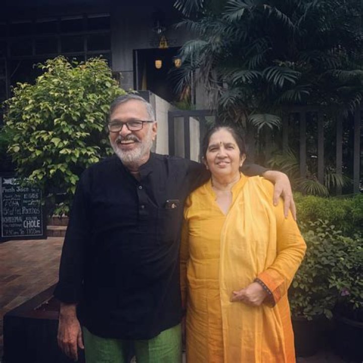 
Sarang Sathaye Wife Who is Sarang Sathaye Wife 