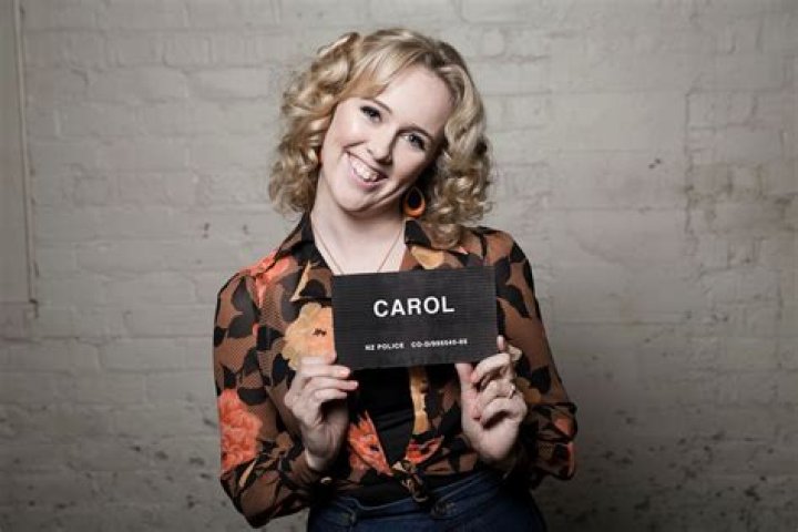 
Sophie Hambleton Height, Weight, Net Worth, Age, Birthday, Wikipedia, Who, Nationality, Biography 