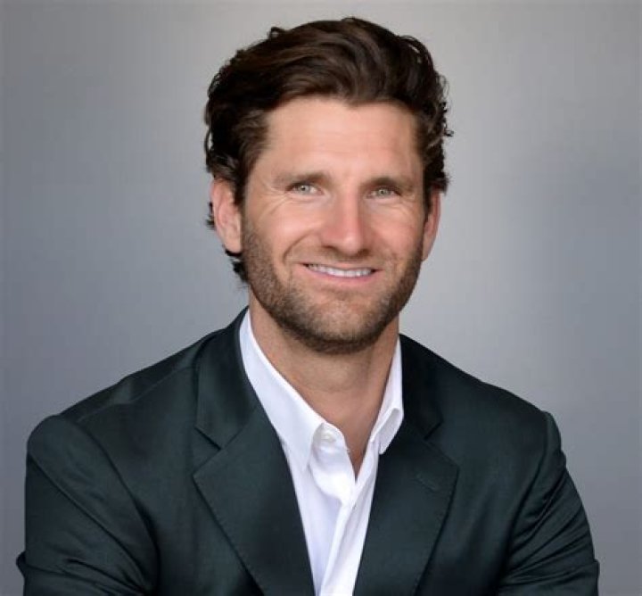 Stephen Full Height, Weight, Net Worth, Age, Birthday, Wikipedia, Who, Instagram, Biography