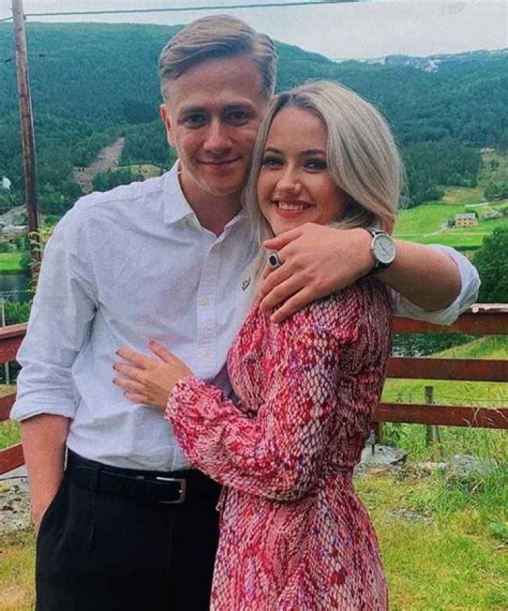 
Stina Talling Height, Weight, Net Worth, Age, Birthday, Wikipedia, Who, Nationality, Biography 