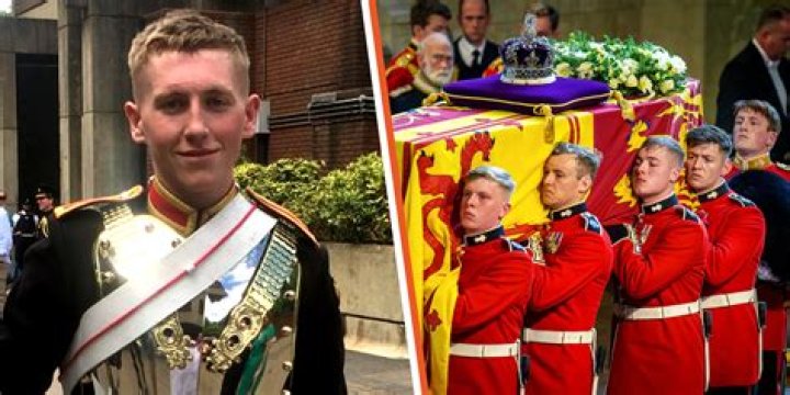 
Teen Soldier Is Found Dead Less than 2 Weeks after He Was Honored to Guard the Late Queen’s Coffin 