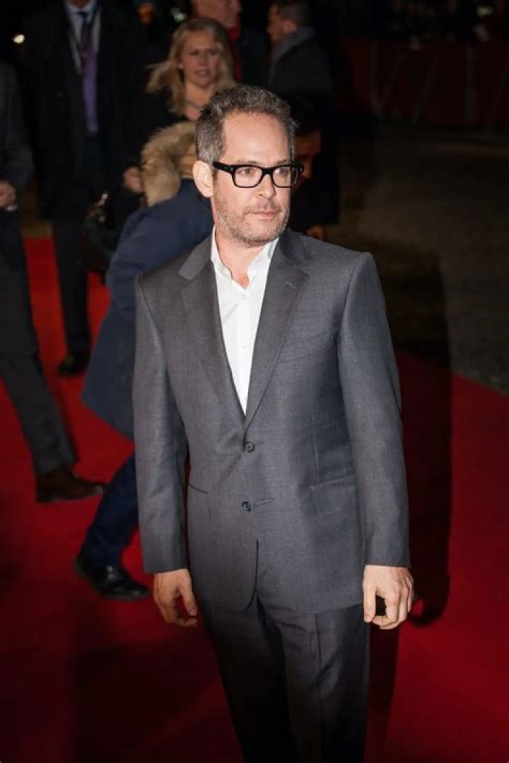 Tom Hollander Height, Weight, Net Worth, Age, Wiki, Who, Instagram, Biography