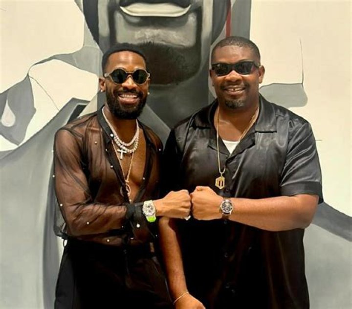 
VIDEO: Heartwarming moment Dbanj and Timaya visited Don Jazzy and his Father ahead of mum’s burial 