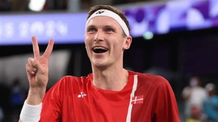 
Viktor Axelsen Height, Weight, Net Worth, Age, Birthday, Wikipedia, Who, Instagram, Biography 