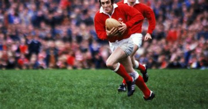 
What Happened To Wales Rugby Legend Phil Bennett, 73? Illness And Net Worth Revealed 
