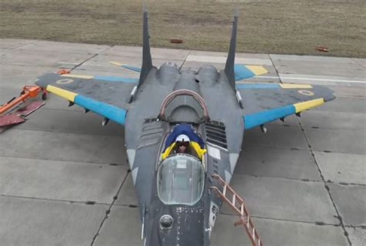 
Where Did The Fulcrum Plane Go? The Ace Pilot Aka Ghost Of Kyiv Mig 29 Twitter Trend 