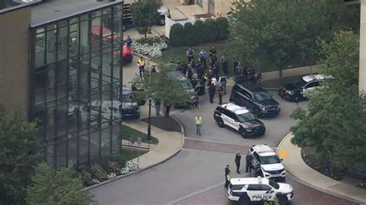 
Where Is Justin Moore Tonight? Villanova Shooting Guard Injury Update, Missing The Final Four 