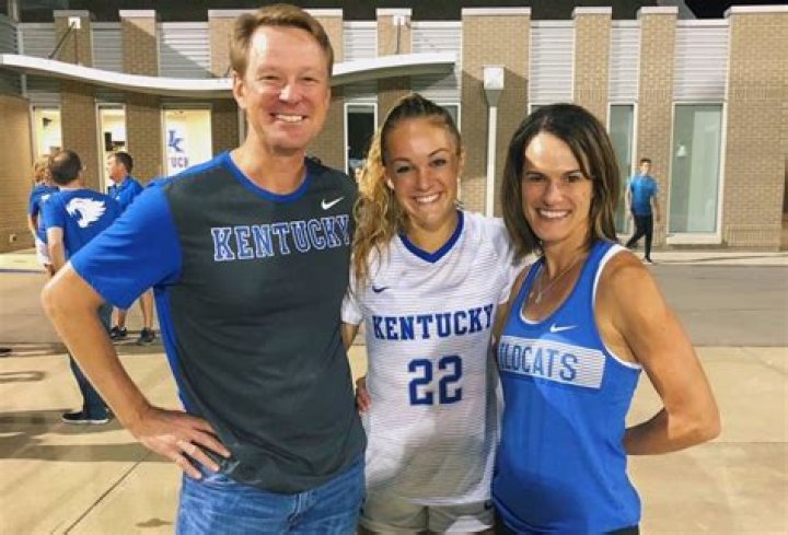 Who Are Abby Steiner Kentucky Parents? Jewish Track Athlete Is An Olympian In The Making