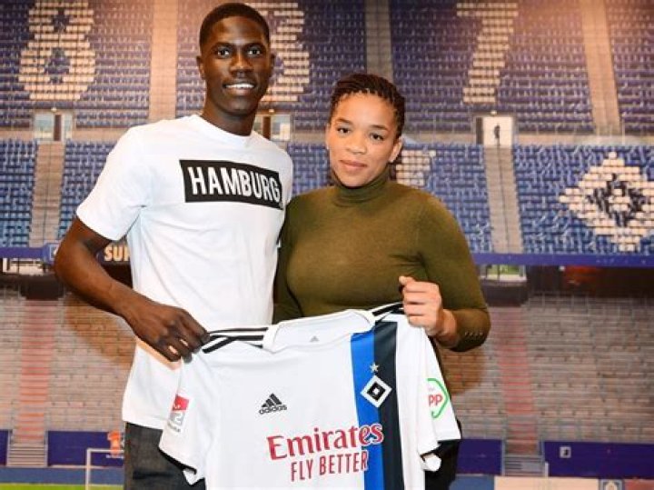 Who Are Amadou Onana Parents? Facts About The Everton Football Star’s Family