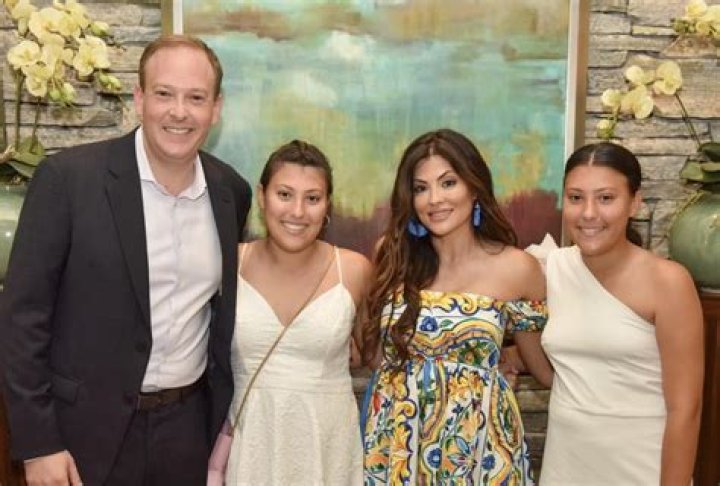 
Who Are Diana Zeldin’s Parents? Wife Of American Attorney Lee Zeldin 