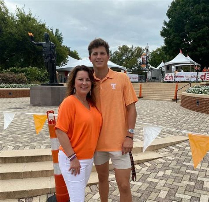 Who Are Drew Beam Parents? Tennessee Baseball Pitcher Family And Ethnicity