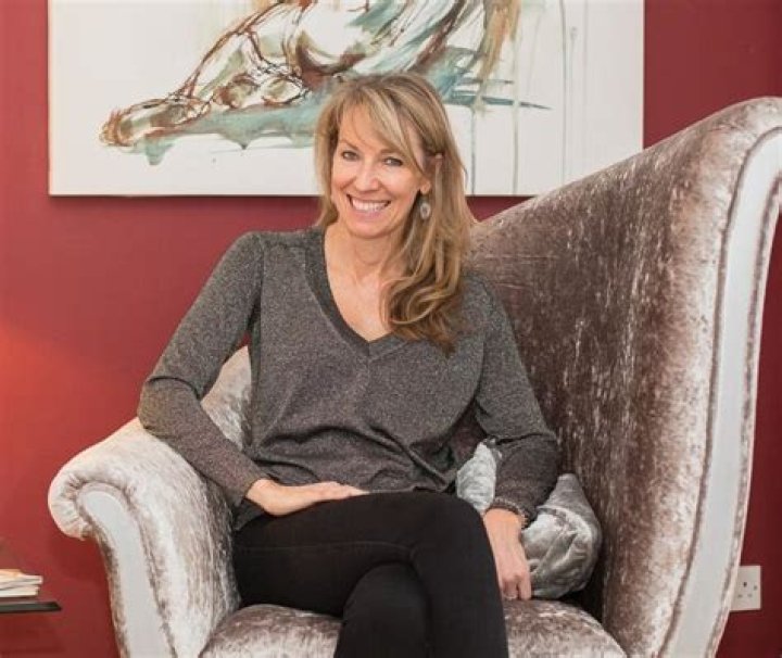 
Who Is Dr Renee Hoenderkamp Husband Stan Myerso? Family And Kids 