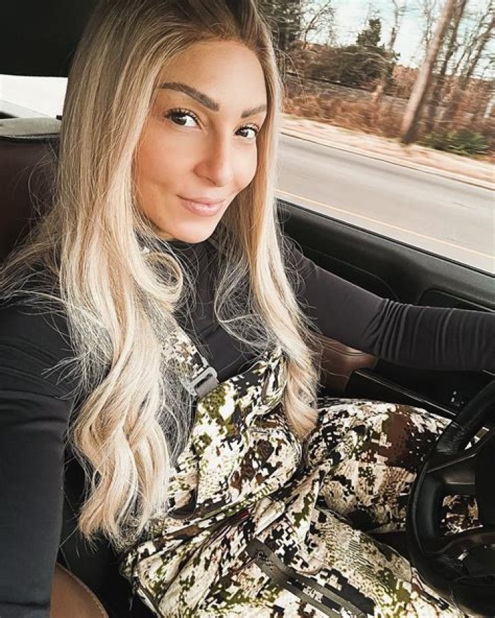 
Who Is Lizzy Musi Street Outlaws Mom Elizabeth Agneta Musi? Her Parents and Sister Patricia Musi 