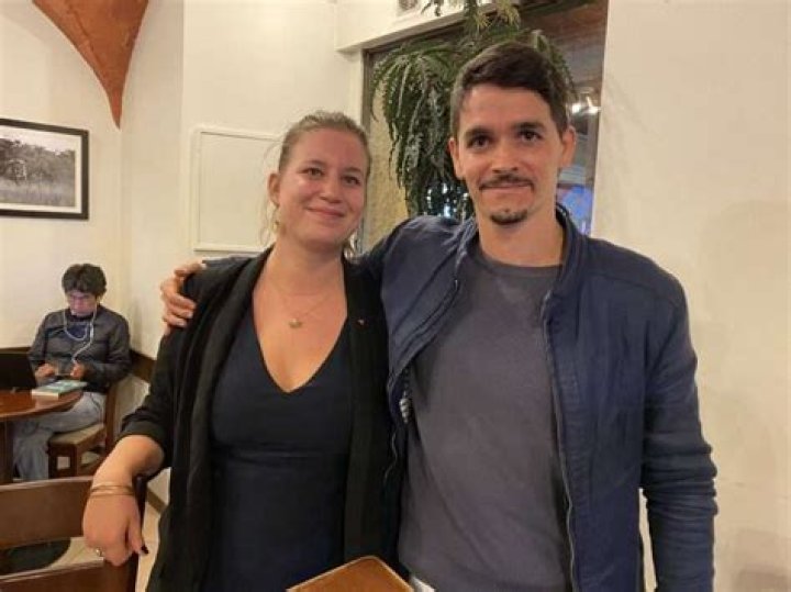 
Who Is Mathilde Panot Married To? Compagnon And Family Origine 