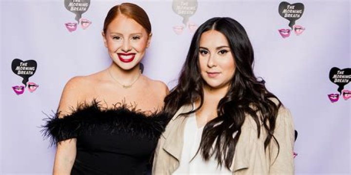 
Who is Pamela Geller’s daughter Claudia Oshry? Her Bio: Family, Wedding, Parents, Net Worth, Kids 