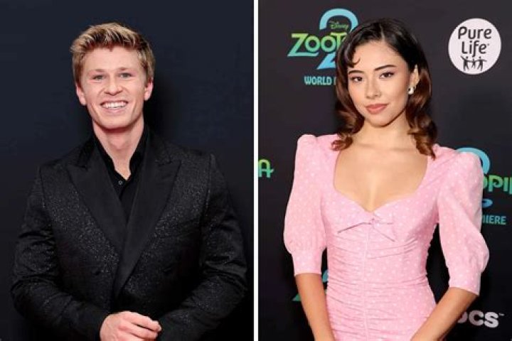 Who Is Phil Bennett’s Wife, Pat? Here’s The Truth We Know About His Love Life