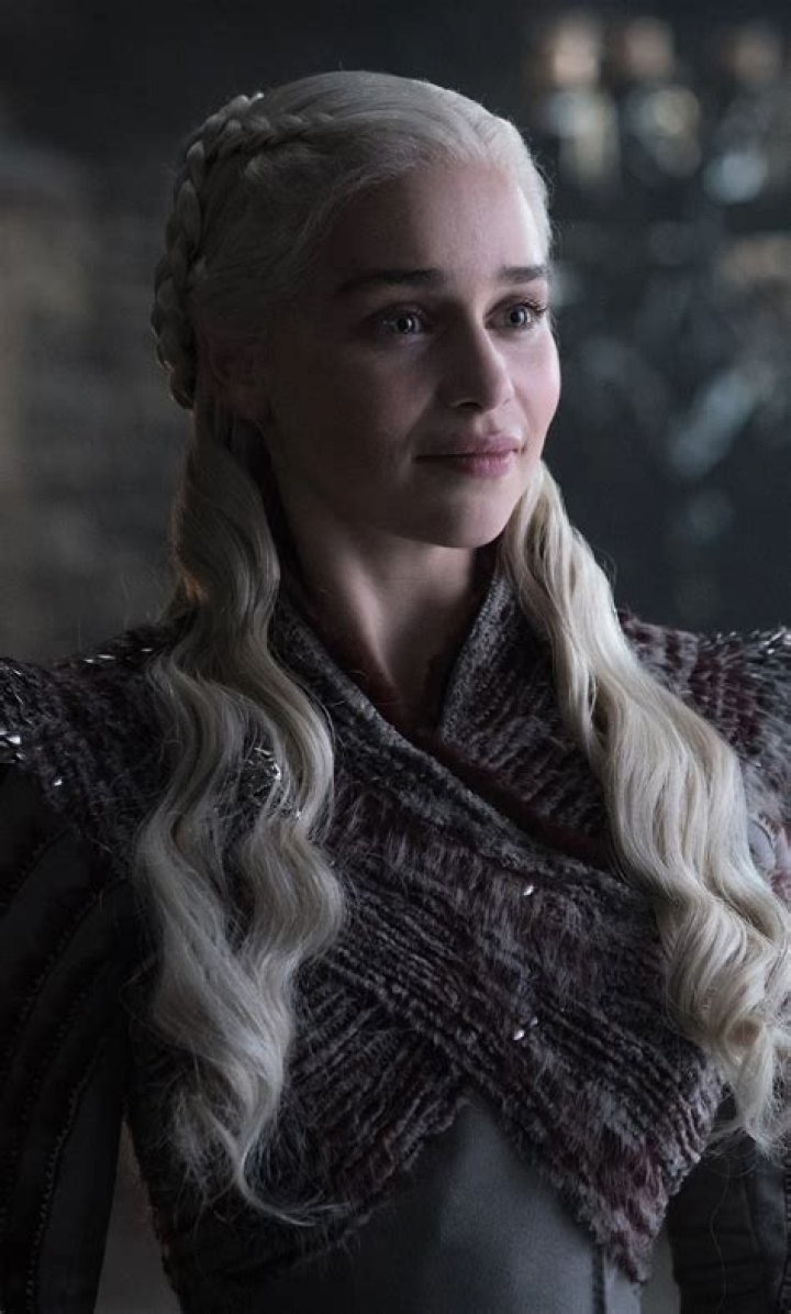 
Who Plays Daenerys Targaryen In Game Of Thrones? How Old is Daenerys Targaryen In Game Of Thrones? 