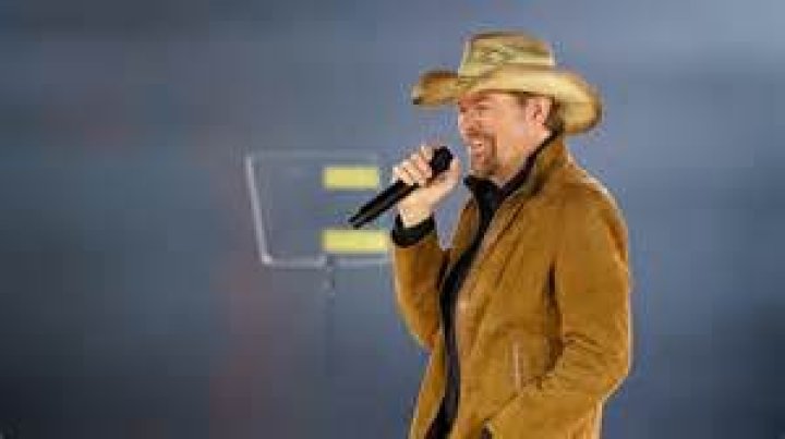 
Who Was Andres Castaneda Realtor Of Massachusetts & How did He Die? 