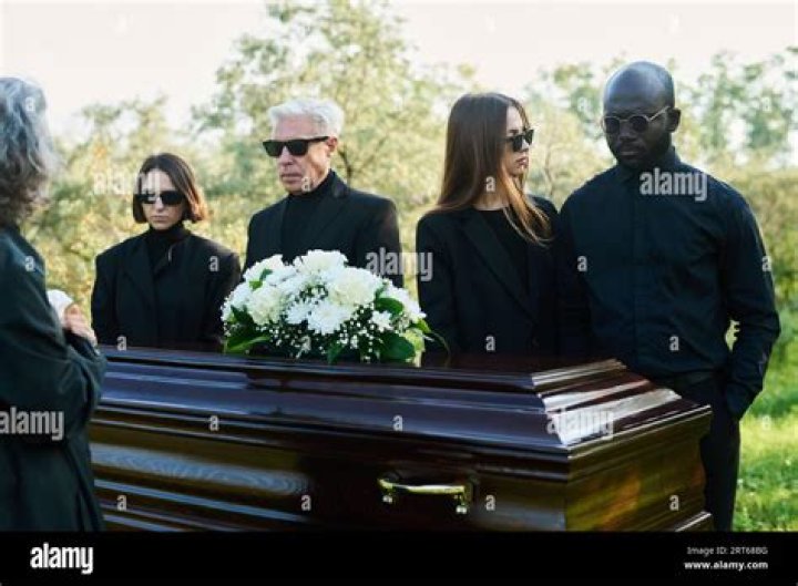 
Alan Grant Height, Weight, Net Worth, Age, Birthday, Wikipedia, Who, Nationality, Biography 