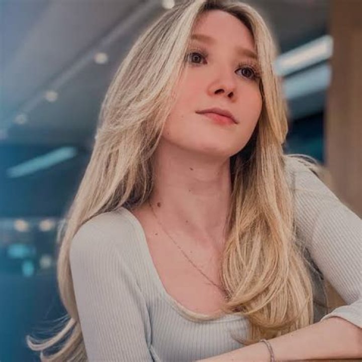 
Zabetta Macarini Height, Weight, Net Worth, Age, Wiki, Who, Instagram, Biography 