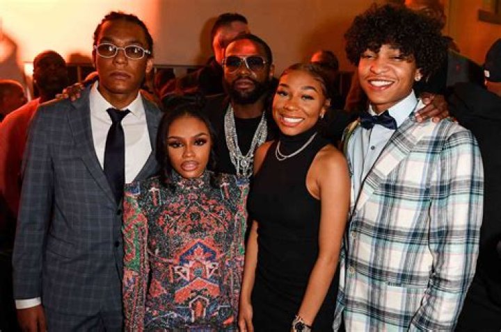 Zion Shamaree Mayweather Height, Weight, Net Worth, Age, Birthday, Wikipedia, Who, Nationality, Biography